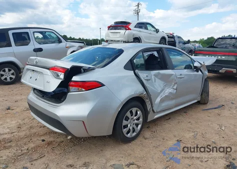 2022 Toyota Corolla Le z USA, uszkodzony, nr VIN 5YFEPMAE6NP370739